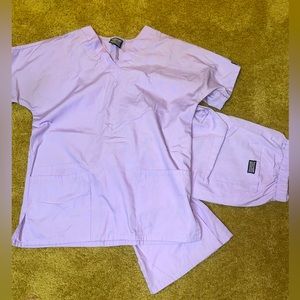 Cherokee Scrub Set in Lavender